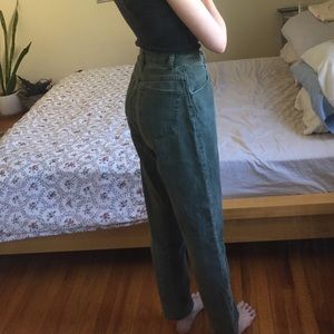 Vintage Jeans - Wrangler women high rise mom jeans